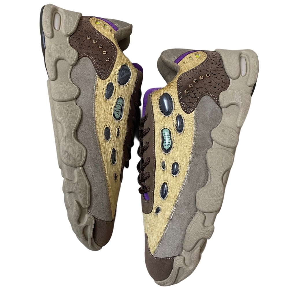 Clint’s Inc Oasis Wildcats sneakers size 12US men’s New